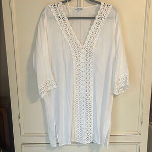 Blue Island White Textured beach cover up